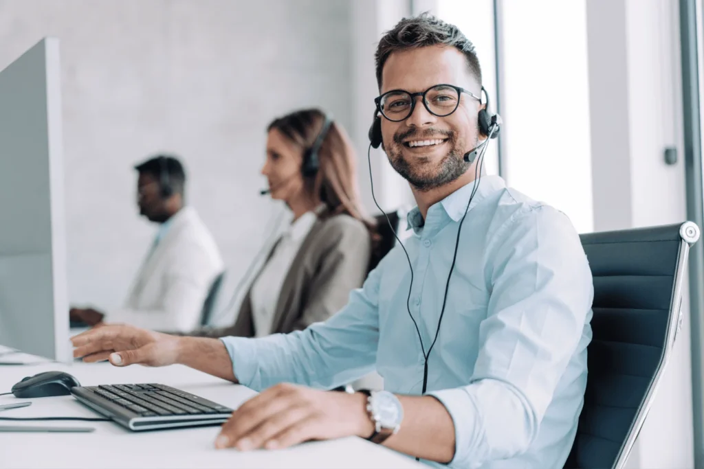 Virtual staffing professional supporting business operations remotely