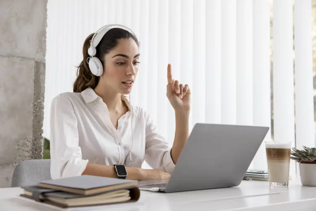 spanish virtual assistant