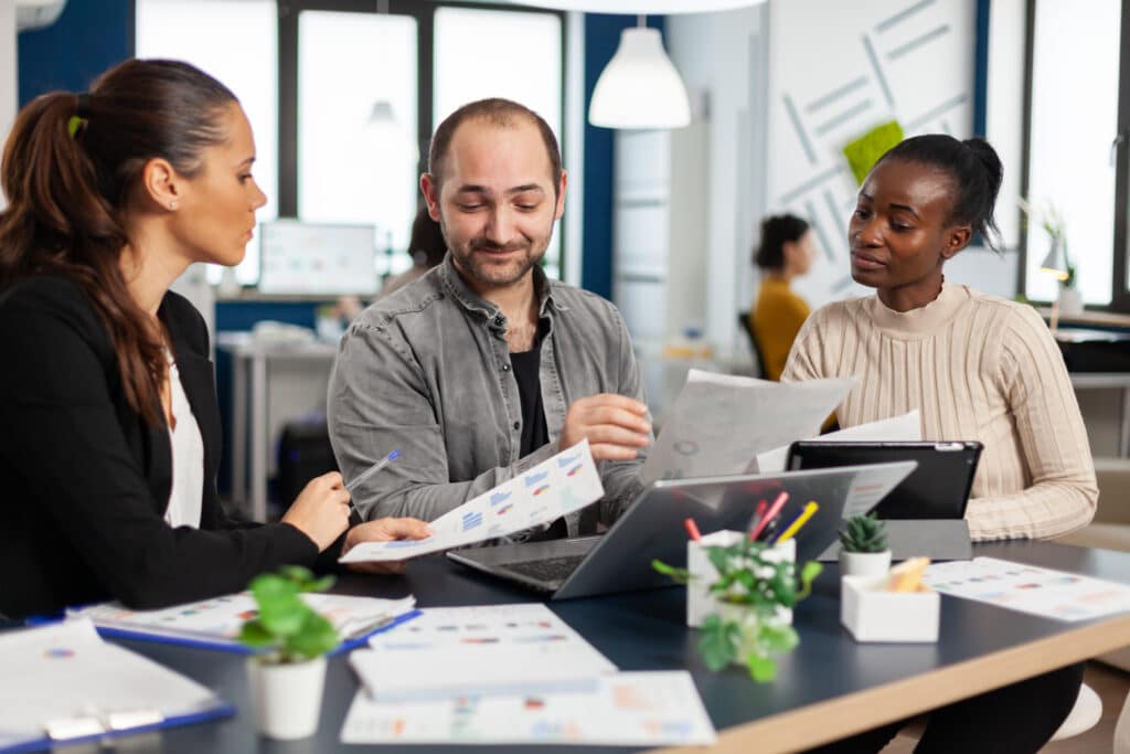 benefits of payroll outsourcing