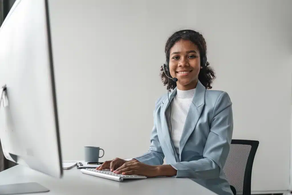 financial services virtual receptionist