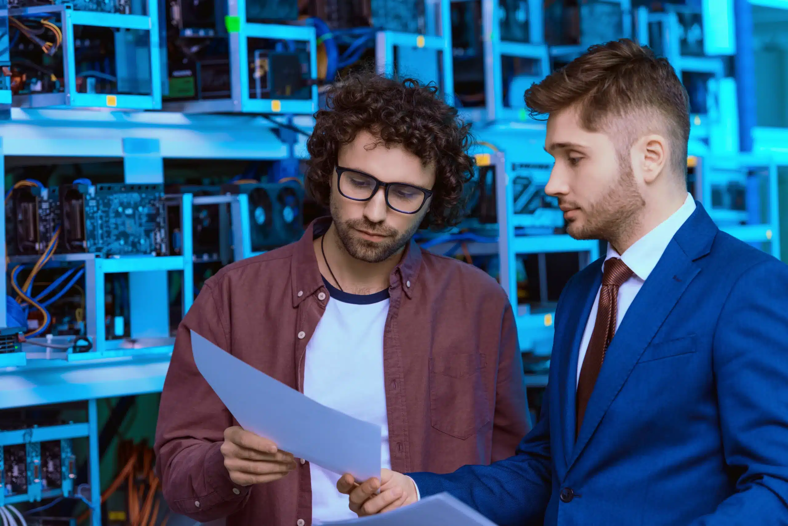 insourcing vs outsourcing it services