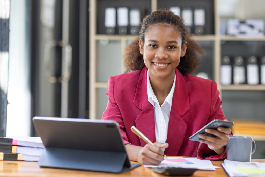 Why CEOs Are Choosing Outsourcing Accounting and Bookkeeping Services for Tax Preparation 1 outsourcing accounting and bookkeeping services tax preparation outsourcing