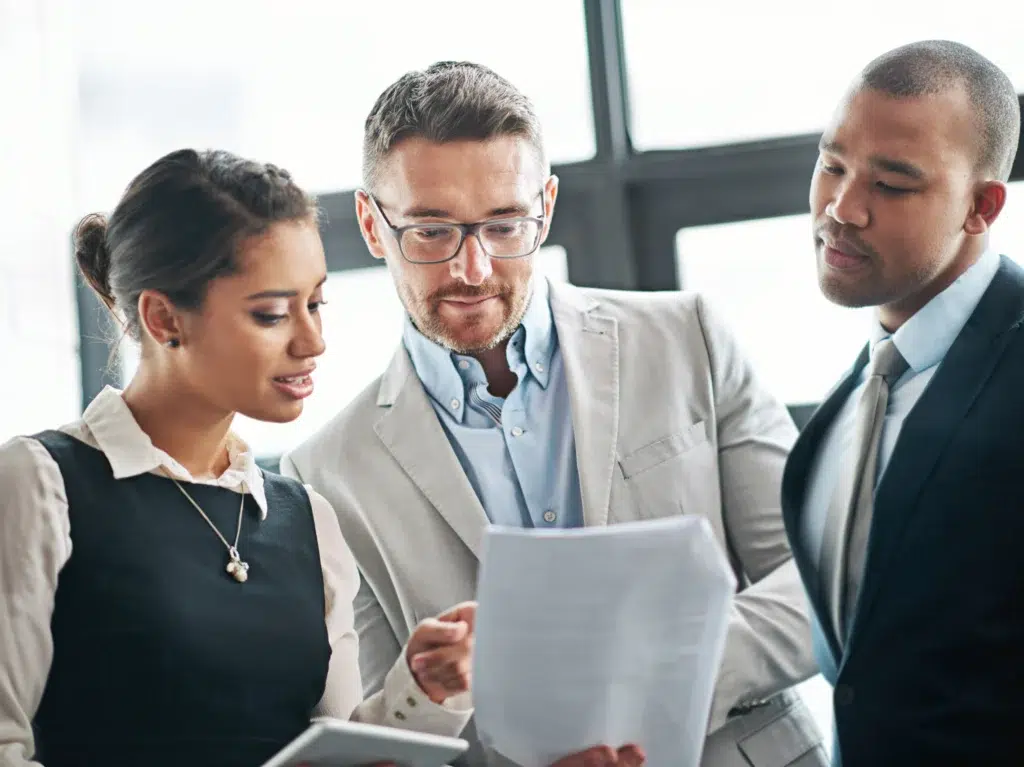 The Essential Guide to Hiring a Case Manager: Roles in Healthcare, Legal, and Social Services 1 case manager